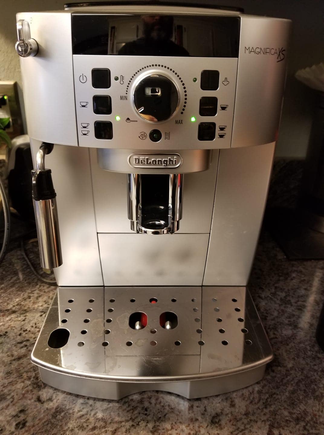 Breville Barista Express Vs Delonghi Magnifica XS